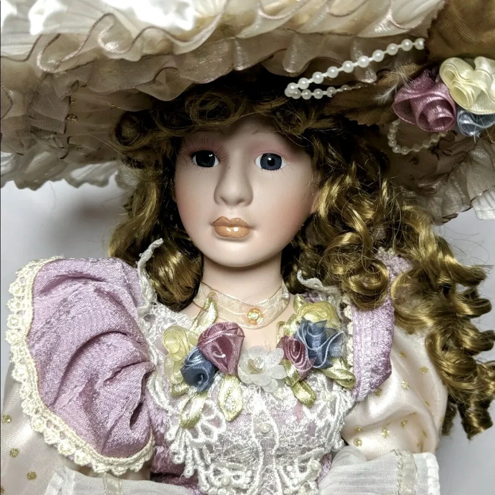 duck house heirloom dolls green dress Duck House Dolls Heirloom Dolls